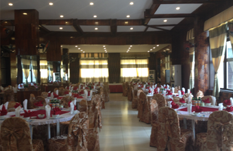 Tổ chức tiệc